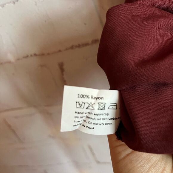 Tamsy Purple Burgundy Ombré Top 1x - Picture 11 of 11